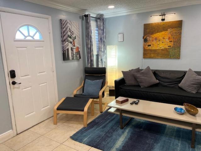 Modern 2/1 Apt Near Midtown And Beaches ميامي المظهر الخارجي الصورة