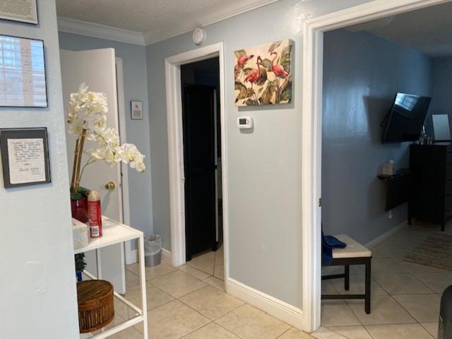 Modern 2/1 Apt Near Midtown And Beaches ميامي المظهر الخارجي الصورة