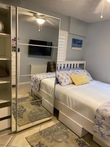 Modern 2/1 Apt Near Midtown And Beaches ميامي المظهر الخارجي الصورة
