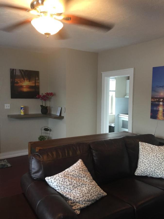 Modern 2/1 Apt Near Midtown And Beaches ميامي المظهر الخارجي الصورة